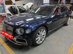 Bentley Flying 4.0T V8 S - ფოტო 1
