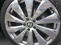 Bentley Flying Spur 4.0T V8 Elegance Edition - ფოტო 10
