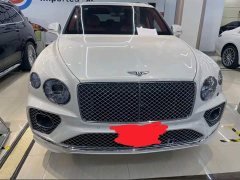 Bentley Bentayga 4.0T V8 - ფოტო 2