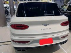 Bentley Bentayga 4.0T V8 - ფოტო 3