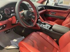 Bentley Bentayga 4.0T V8 - ფოტო 4