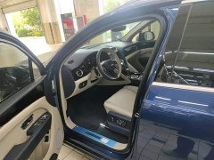 Bentley Bentayga 2024 4.0T V8 - ფოტო 5