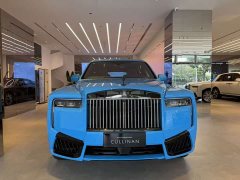 Rolls-Royce Cullinan Black Badge - ფოტო 2