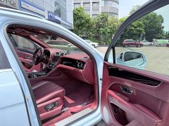 Bentley Bentayga 4.0T V8 - ფოტო 11