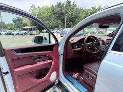 Bentley Bentayga 4.0T V8 - ფოტო 9