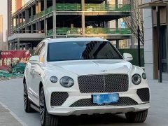 Bentley Bentayga 4.0T V8 - ფოტო 3