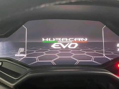 Lamborghini 2019 Lamborghini Huracán EVO Spyder - ფოტო 8