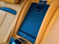 Rolls-Royce Cullinan Four-Seat Edition - ფოტო 10
