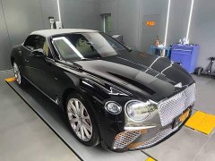 Bentley Continental 4.0T GT V8 Convertible - ფოტო 6