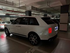 Rolls-Royce Cullinan 2018 Four-Seater - ფოტო 3