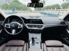 BMW 3 Series 325i M Sport Package - ფოტო 10