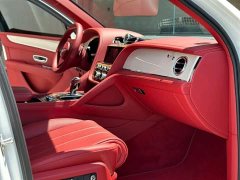 Bentley Bentayga 2023 4.0T V8 Elegance - ფოტო 8