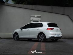 Volkswagen Golf GTI 2023 380TSI DSG GTI - ფოტო 3