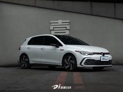 Volkswagen Golf GTI 2023 380TSI DSG GTI - ფოტო 5