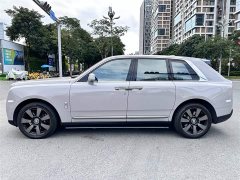 Rolls-Royce Cullinan 2018 Four-Seater - ფოტო 2