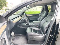 Tesla Model Y Performance All-Wheel Drive - ფოტო 4