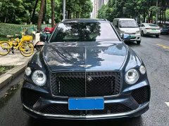 Bentley Bentayga 4.0T V8 Long Wheelbase - ფოტო 2