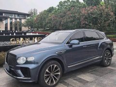 Bentley Bentayga 4.0T V8 Long Wheelbase - ფოტო 3