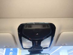 BMW 3 Series Facelift 325Li M Sport Package - ფოტო 18