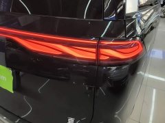BYD Summer DM-i 1.5T 100km Excellence Edition - ფოტო 8