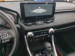 Toyota RAV4 2.0L CVT FWD Urban Edition - ფოტო 13