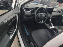 Toyota RAV4 2.0L CVT FWD Urban Edition - ფოტო 16