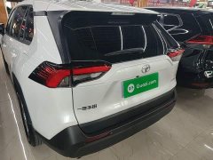 Toyota RAV4 2.0L CVT FWD Urban Edition - ფოტო 6