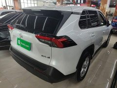 Toyota RAV4 2.0L CVT FWD Urban Edition - ფოტო 7
