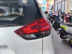 Nissan Qashqai 2.0L CVT 2WD XL Premium Prestige Commemorative Edition - ფოტო 8