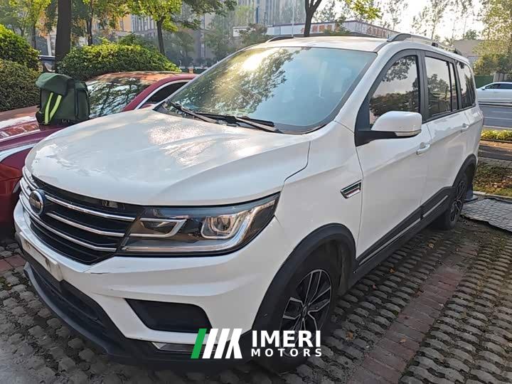 Lynk & Co SWM X3 1.5L Manual Value Edition 7-seater