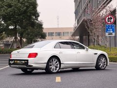 Bentley Flying Spur 4.0T V8 Mulliner - ფოტო 3