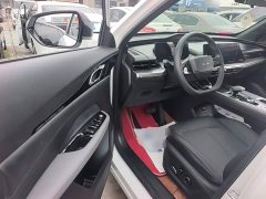 Changan Oushang Z6 Blue Whale 1.5T DCT Smart Leading City Edition - ფოტო 16