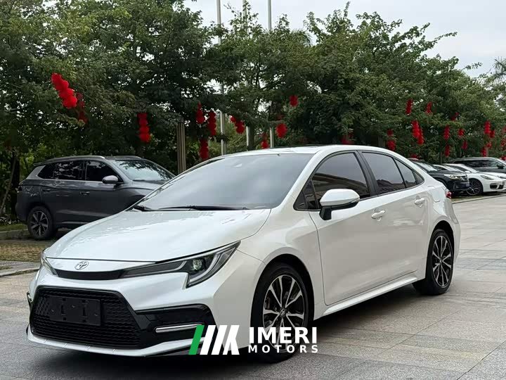 Toyota Corolla 1.8L CVT Sport - ავტომობილი ჩინეთიდან