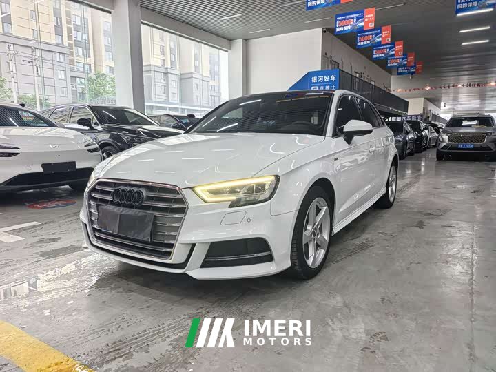 Audi A3 2020 Sportback 35 TFSI Fashion Type National VI - ავტომობილი ჩინეთიდან