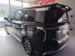 FAW Red Flag HQ9 PHEV 2.0T AWD Business Edition - ფოტო 5