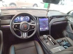 FAW Red Flag HS7 PHEV 2.0T PHEV AWD 2 Million Units Anniversary Edition 6-Seater - ფოტო 10