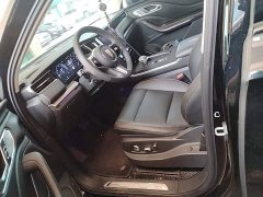 FAW Red Flag HS7 PHEV 2.0T PHEV AWD 2 Million Units Anniversary Edition 6-Seater - ფოტო 15