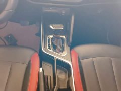 Geely Emgrand X3 PRO 1.5L CVT Luxury - ფოტო 14