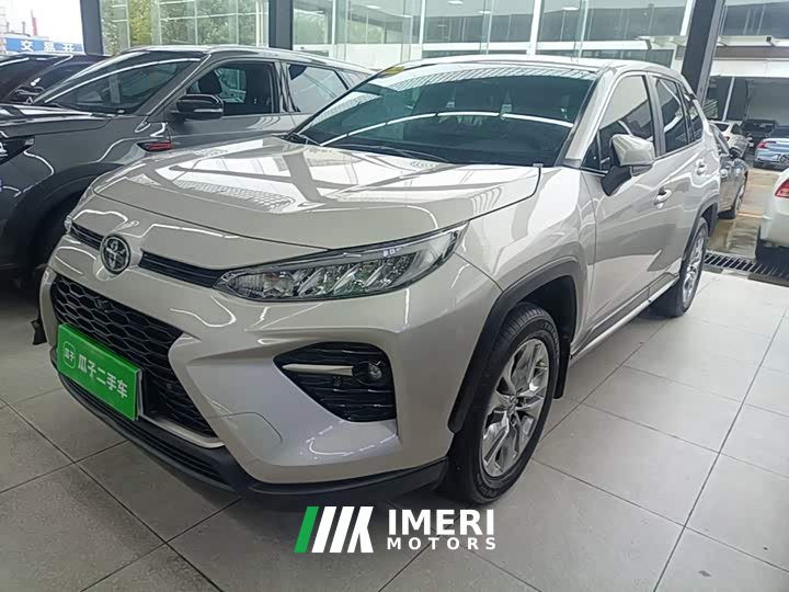 Toyota Vland 2.0L CVT FWD Luxury Plus - ავტომობილი ჩინეთიდან