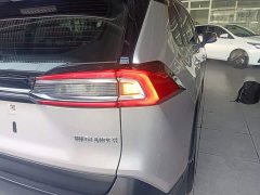 Toyota Vland 2.0L CVT FWD Luxury Plus - ფოტო 8