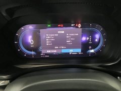 Volvo V60 B5 Zhiyuan Luxury Edition - ფოტო 12