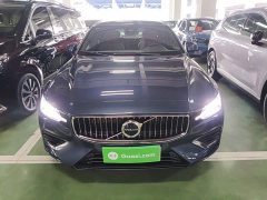 Volvo V60 B5 Zhiyuan Luxury Edition - ფოტო 3