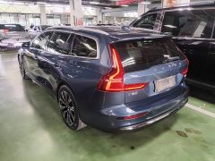 Volvo V60 B5 Zhiyuan Luxury Edition - ფოტო 5