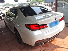 BMW 5 Series Facelift 525Li M Sport Package - ფოტო 5