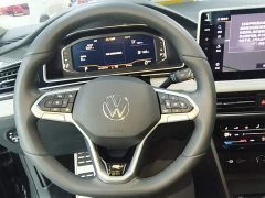 Volkswagen Tiguan L Outstanding Edition 330TSI Automatic Two-Wheel Drive R-Line Dragon Shine Version - ფოტო 11