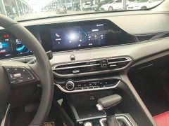 Changan Eado PLUS Blue Whale NE 1.4T GDI DCT Luxury - ფოტო 13