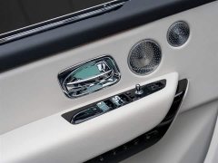 Rolls-Royce Cullinan 2018 Four-Seater - ფოტო 4