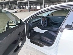 Tesla Model 3 Long Range All-Wheel Drive - ფოტო 16