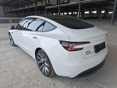Tesla Model 3 Long Range All-Wheel Drive - ფოტო 5