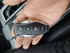 FAW Red Flag HS7 PHEV 2.0T PHEV AWD Flagship Comfort 7-Seater - ფოტო 9